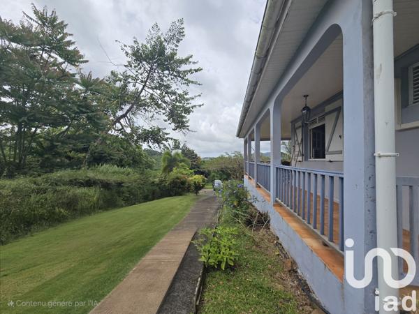 House for sale 4 rooms 93 m² Rivière-Pilote