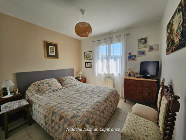 Maison type landaise de plain-pied – 102.37 m² – Terrain 1351 m² avec piscine, Le Barp