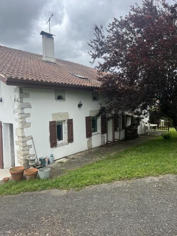 Bidache (64520) FERME AVEC POTENTIEL