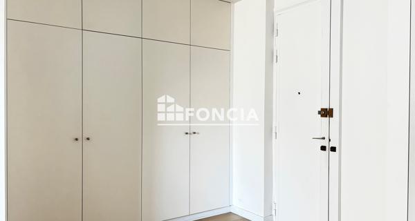 À vendre Studio 45.43 m² - Paris 75004