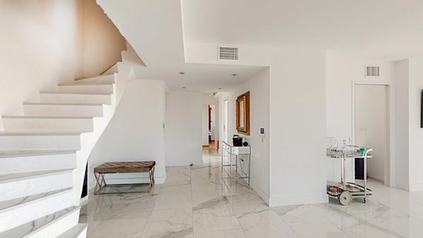 Marseille (13006) PENTHOUSE TERRASSES PLEIN CIEL ET VUE MER A MARSEILLE