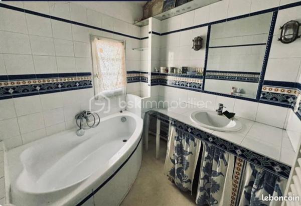 Maison en pierre de 151 m²