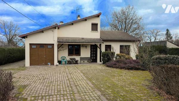 Sur terrain de 2189m² Villa indépendante T5 de 100m² hab.