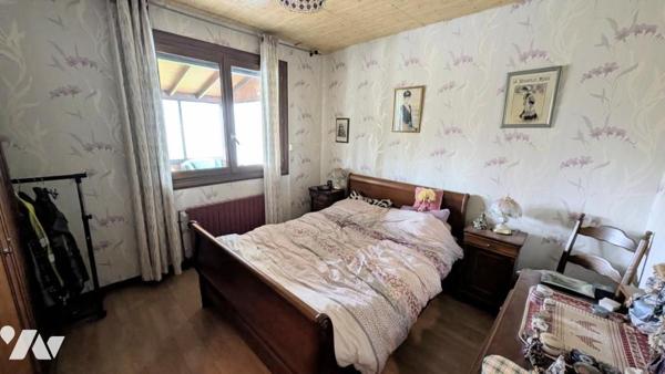 Sur terrain de 2189m² Villa indépendante T5 de 100m² hab.