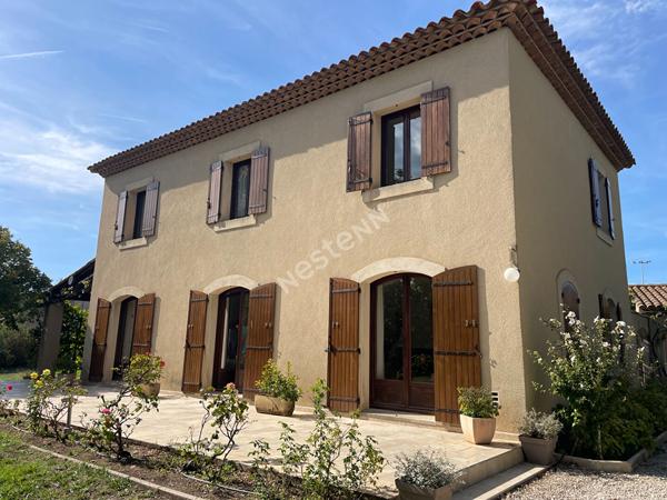 Bastide Provençale à Lauris  - 6 chambres - 160m2 - double garage