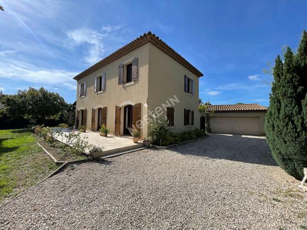 Bastide Provençale à Lauris  - 6 chambres - 160m2 - double garage