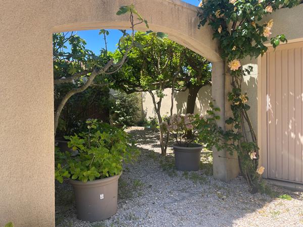 Bastide Provençale à Lauris  - 6 chambres - 160m2 - double garage