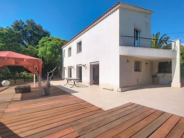 Saint-Aygulf  villa 3 chambres proche centre ville