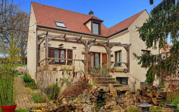 Maison à vendre    7 pièces • 110 m2 Magny-en-Vexin