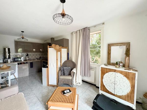 Appartement 2 pièces en rez-de-jardin avec extérieur – 31 m²- Frejus