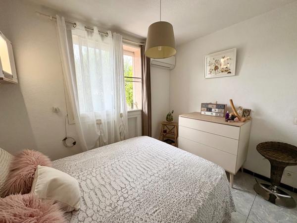 Appartement 2 pièces en rez-de-jardin avec extérieur – 31 m²- Frejus