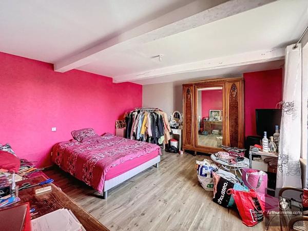 Vente Maison 6 pièces 205 m2 à Pouilly-sous-Charlieu