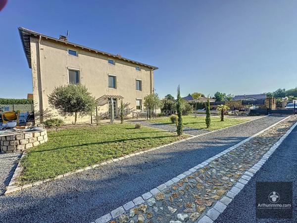 Vente Maison 6 pièces 205 m2 à Pouilly-sous-Charlieu