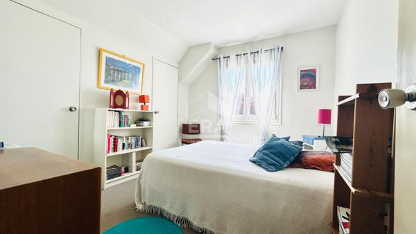 Maison Saint Pavace- 4 chambres-double garage