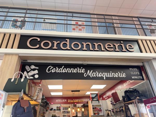 ARC SUR TILLE (21) - FONDS DE COMMERCE CORDONNERIE – EMPLACEMENT N°1 EN GALERIE MARCHANDE