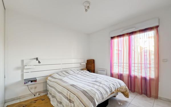 Appartement à vendre    2 pièces • 45 m2 Saint-Raphaël