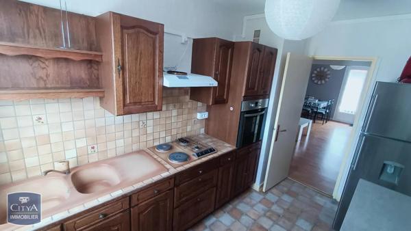 Appartement à louer 3 pièces 61.18m² Châteauroux (36000)