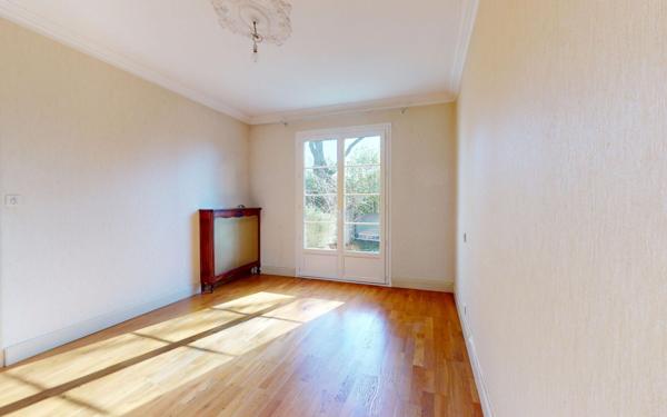 Maison à vendre    5 pièces •  Carquefou