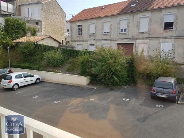 Appartement à louer 3 pièces 62.84m² Angoulême (16000)