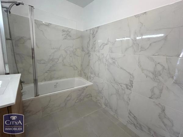 Appartement à vendre 4 pièces 88m² Morières-lès-Avignon (84310)