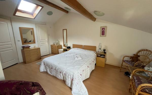 Maison à vendre    4 pièces • 94 m2 Montrollet