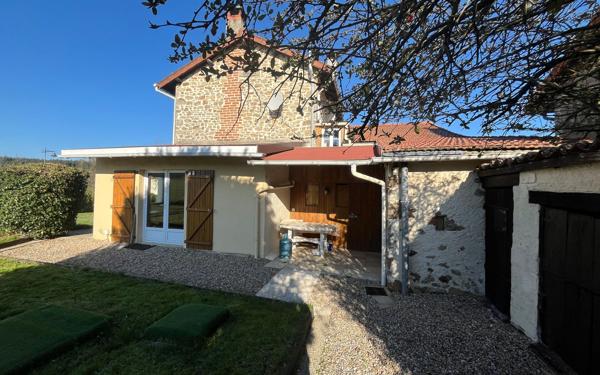 Maison à vendre    4 pièces • 94 m2 Montrollet