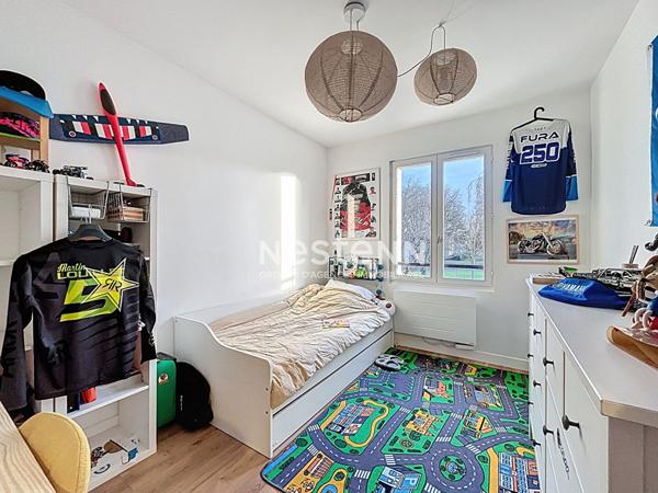 Maison à vendre sur la commune de L'Isle-Adam - 6 pièces, 4 chambres