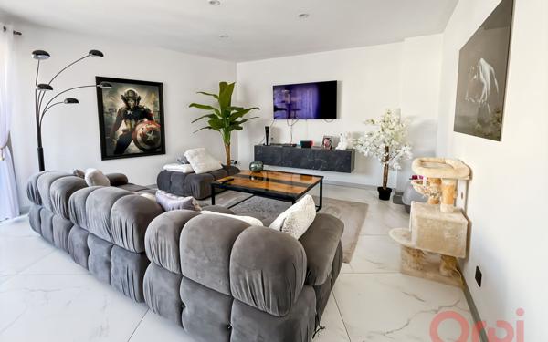 Appartement à vendre    3 pièces • 84,63 m2 Agde