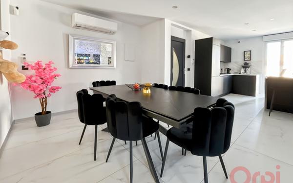 Appartement à vendre    3 pièces • 84,63 m2 Agde