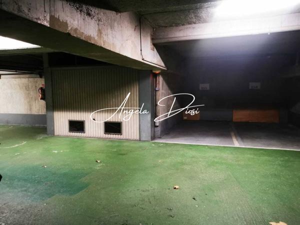 Parking / Box à vendre de 13 m²