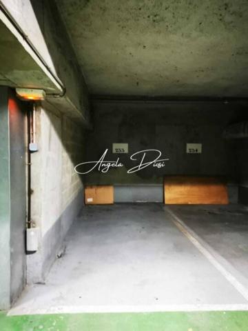 Parking / Box à vendre de 13 m²