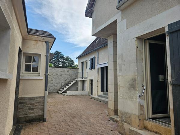 Maison à louer à Azay Le Ferron 6 pièce(s) 134 m2
