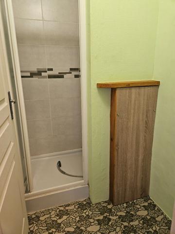 Maison à louer à Azay Le Ferron 6 pièce(s) 134 m2