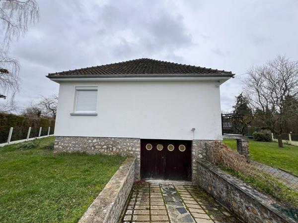 Maison à vendre à Beaumontel dans l'Eure (27170), ref : 03273