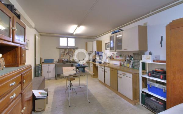 Maison à vendre    6 pièces • 164 m2 Décines-Charpieu