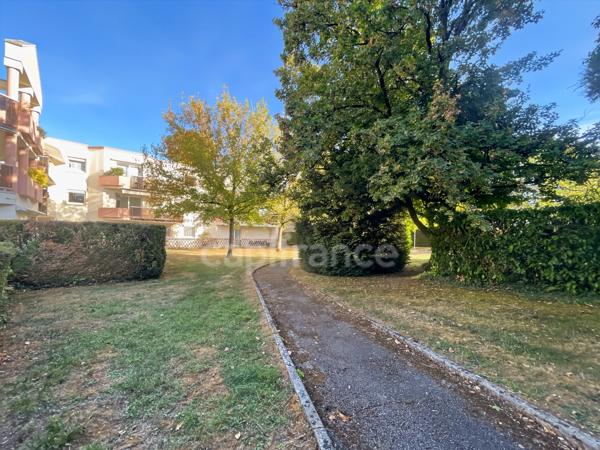 Villa du Parc – T1 bis avec jardin privatif et Piscine