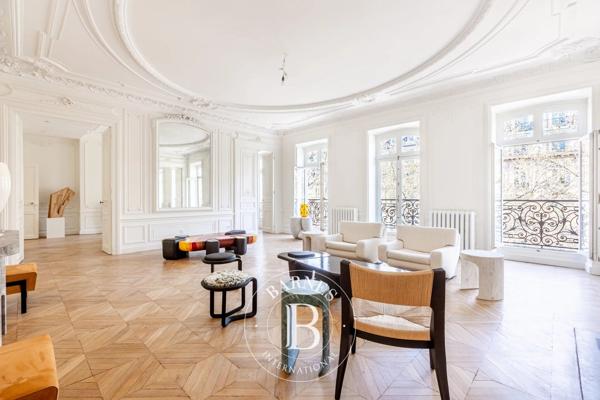 Paris 8ème, Appartement 4 Chambres -  253 m² à vendre