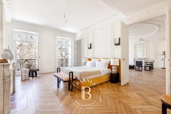 Paris 8ème, Appartement 4 Chambres -  253 m² à vendre