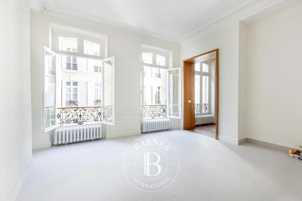 Paris 8ème, Appartement 4 Chambres -  253 m² à vendre