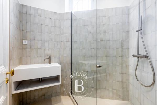 Paris 8ème, Appartement 4 Chambres -  253 m² à vendre