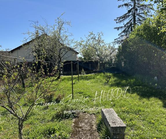 Ensemble de 2 maisons Vatan 8 pièce(s) 168 m2