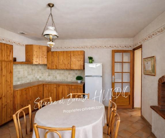 Ensemble de 2 maisons Vatan 8 pièce(s) 168 m2