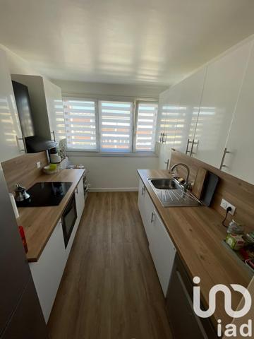 Appartement 4 pièces de 66 m² à Domont (95330)
