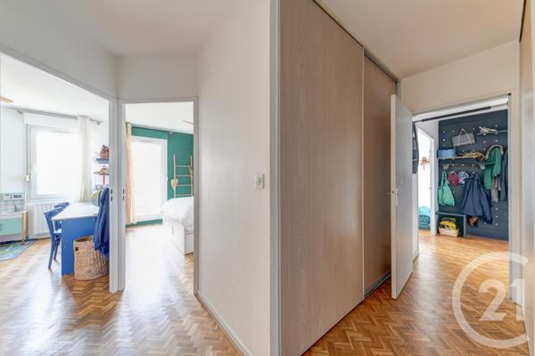 Appartement F3 à vendre  3 pièces - 72,73 m2 LYON - 69003