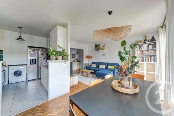 Appartement F3 à vendre  3 pièces - 72,73 m2 LYON - 69003