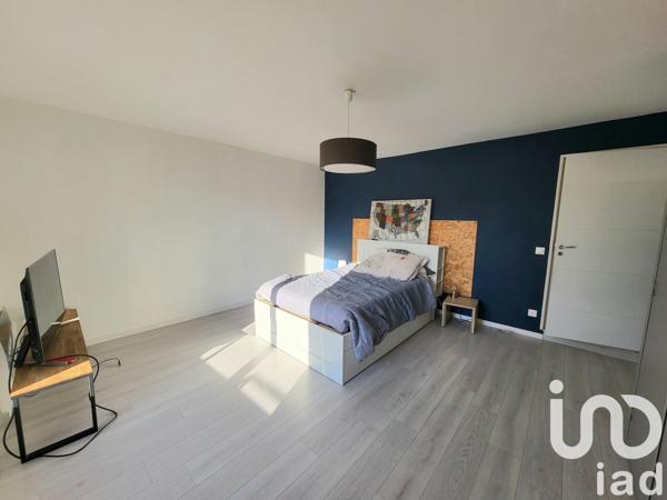 Maison à vendre 5 pièces 165 m² Andrézieux-Bouthéon