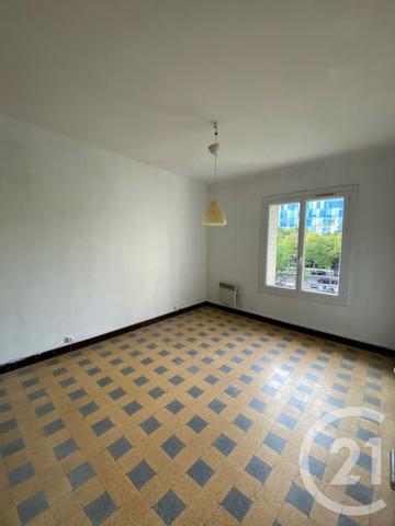 Appartement T4 à vendre  4 pièces - 75,80 m2 MARSEILLE - 13009