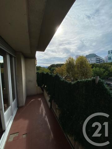 Appartement T4 à vendre  4 pièces - 75,80 m2 MARSEILLE - 13009