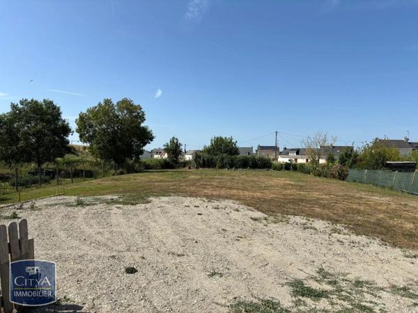 Location parking 1370m²