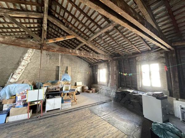 Appartement à vendre 77 499 € Bourges 2 p 94 m² DPE